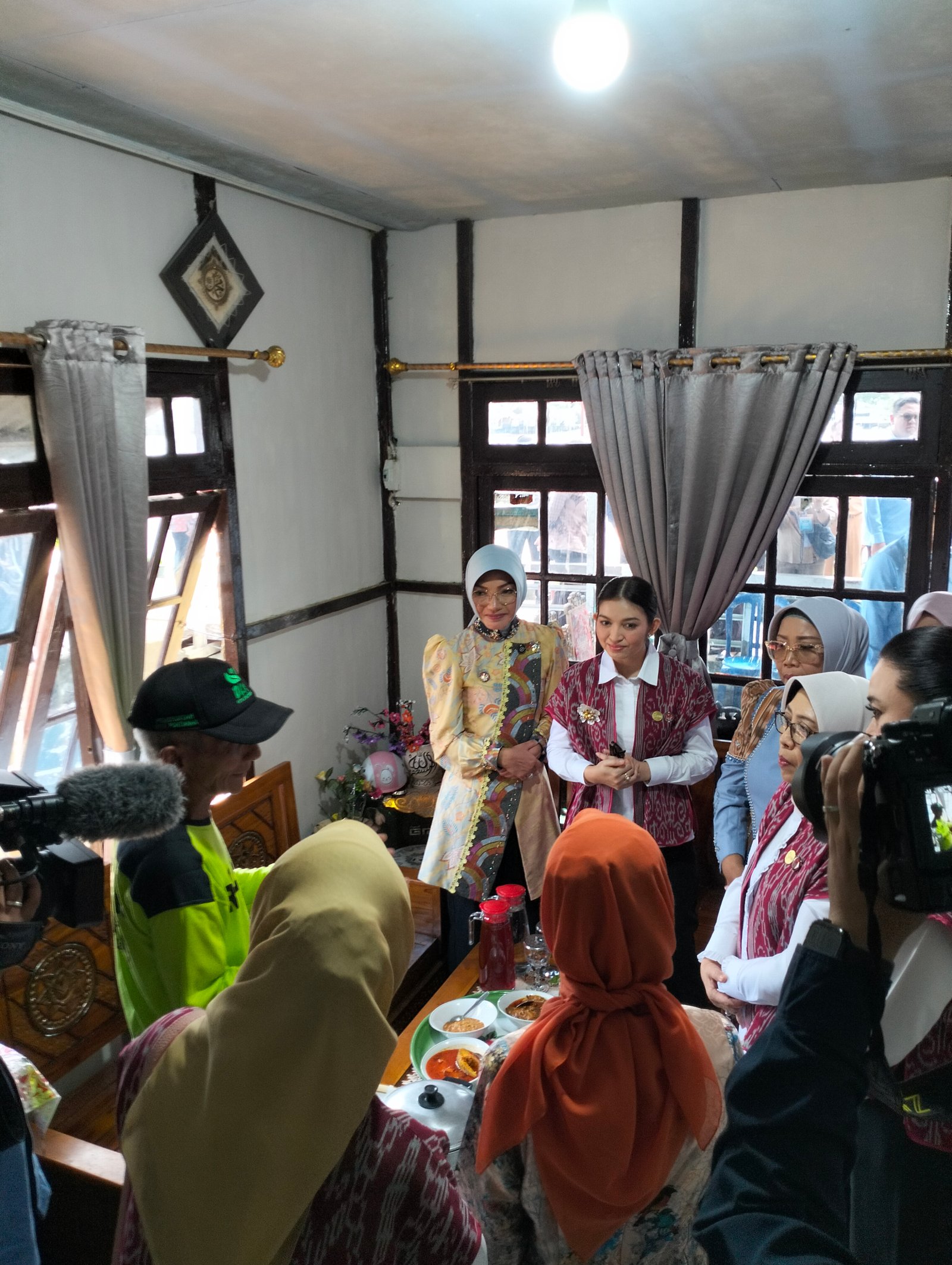 Wisata kuliner Kampung caping , bansir laut,