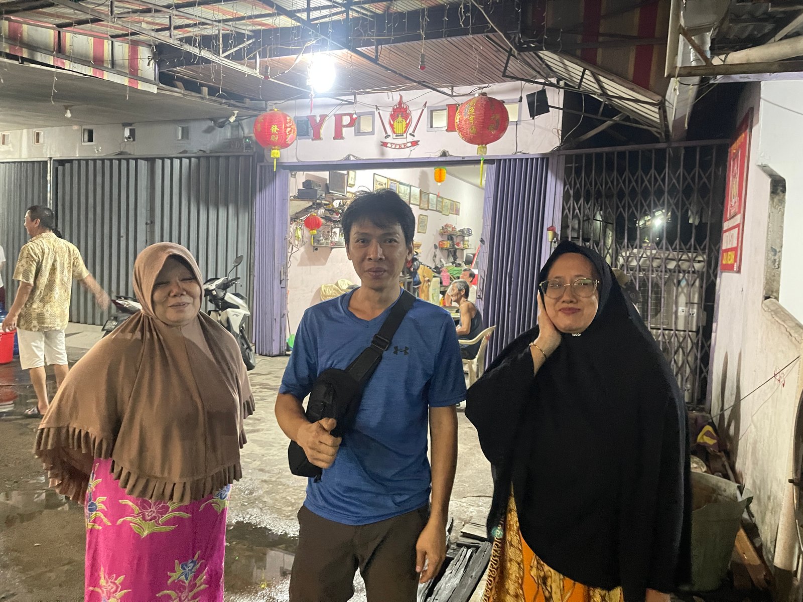 KRISIS AIR BERSIH MELANDA KOTA PONTIANAK